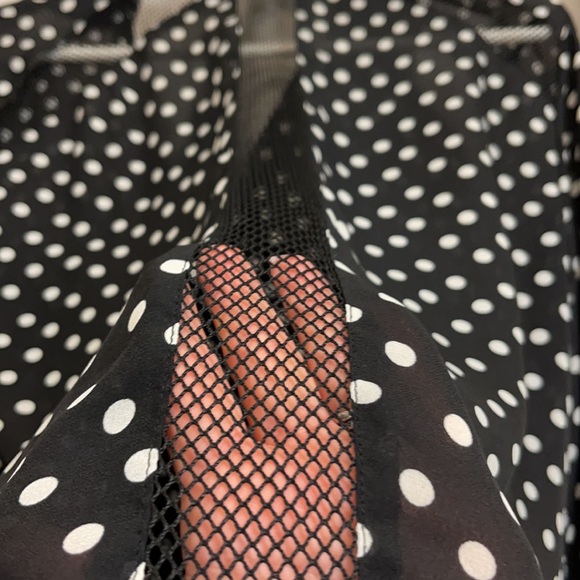 Bongo long sleeved mesh cutout black and white polka dot button up blouse - Picture 4 of 4